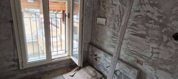 2-salle Appartement à Nerviano, Italy No. 6225 16