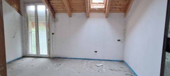 2-salle Appartement à Nerviano, Italy No. 6225 11