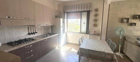 3 Schlafzimmer Wohnung in Trecase, Italy, Nr. 348793 4