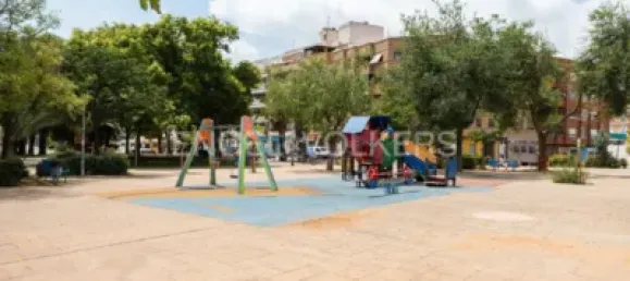 5 bedrooms House in Paterna, Spain No. 174196 35