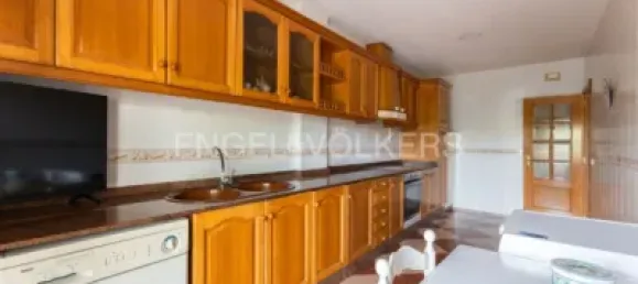 5 bedrooms House in Paterna, Spain No. 174196 3