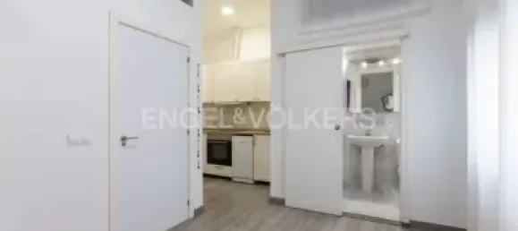 5 bedrooms House in Paterna, Spain No. 174196 28