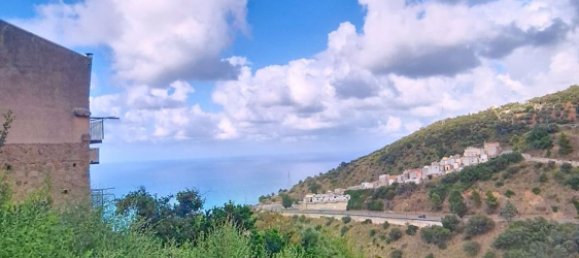 1 bedroom Apartment in Caronia, Italy No. 325088 10