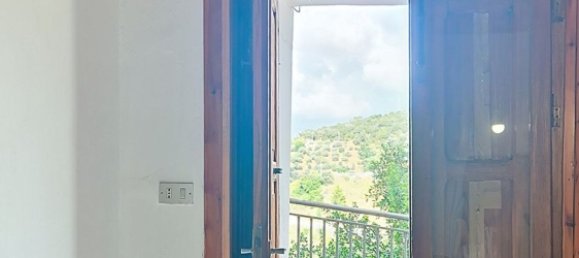 1 bedroom Apartment in Caronia, Italy No. 325088 4