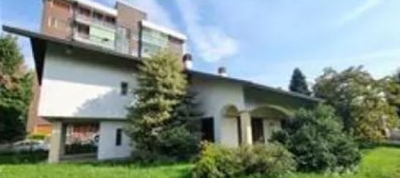 Villa de 4 divisões em Gallarate, Italy N.º 65126 34
