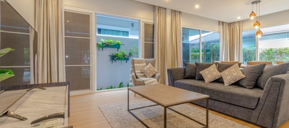 3 bedrooms Cafe / restaurant in Pattaya, Thailand No. 1242 24