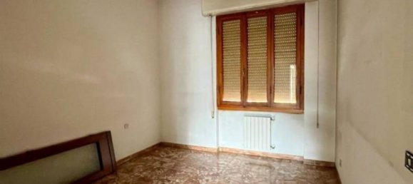 3 bedrooms Apartment in Florence, Italy No. 109027 14