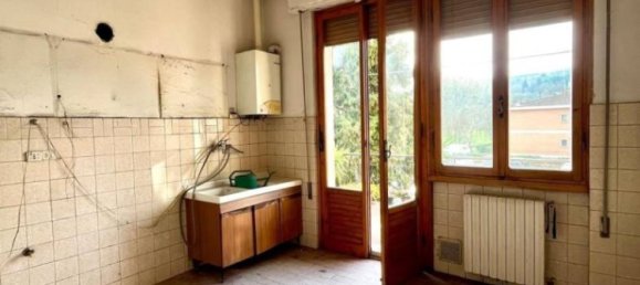 3 bedrooms Apartment in Florence, Italy No. 109027 12