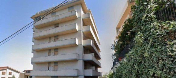 3 Schlafzimmer Wohnung in Reggio Calabria, Italy, Nr. 187975 20