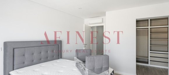 4 bedrooms House in Corroios, Portugal No. 144028 11