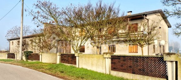 6 bedrooms Villa in Villa Estense, Italy No. 175269 4