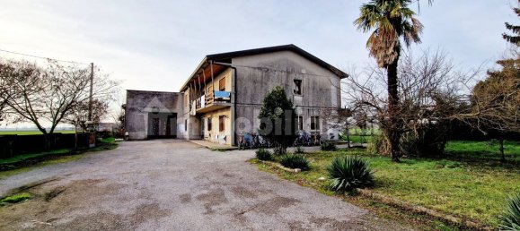 6 bedrooms Villa in Villa Estense, Italy No. 175269 15