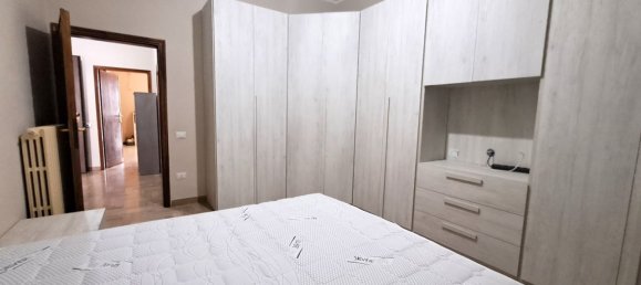 3 Schlafzimmer Wohnung in Prato, Italy, Nr. 338813 12