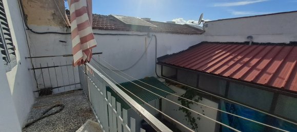 3 Schlafzimmer Wohnung in Prato, Italy, Nr. 338813 11