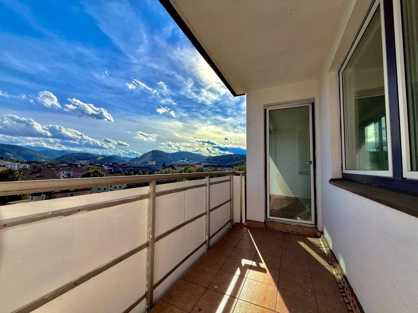 5 rooms Apartment in Leoben, Austria No. 228010