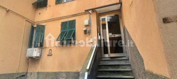 Apartamento de 2 dormitorios en Genoa, Italy No. 354687 20