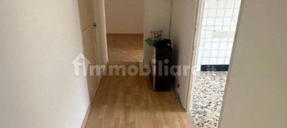 Apartamento de 2 dormitorios en Genoa, Italy No. 354687 14