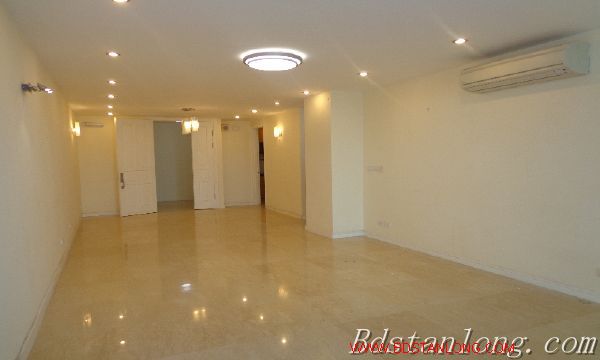 Apartamento T3 em Tay Ho, Vietnam N.º 6205