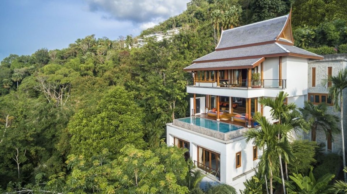 4 bedrooms Villa in Kamala, Thailand No. 5880