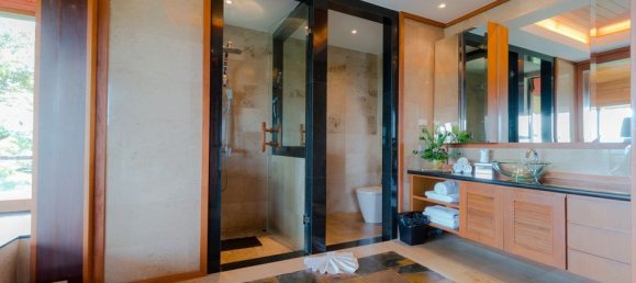 4 bedrooms Villa in Kamala, Thailand No. 5880 13