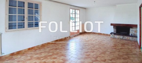 5 bedrooms House in Calvados, France No. 358134 10