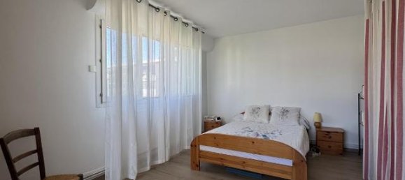 4 Schlafzimmer Wohnung in Voiron, France, Nr. 335576 3