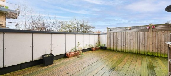 2 bedrooms Apartment in Walthamstow, United Kingdom No. 11993 2