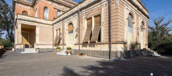 10 غرف نوم فيلا في Sant'Agata li Battiati, Italy رقم 39063 29