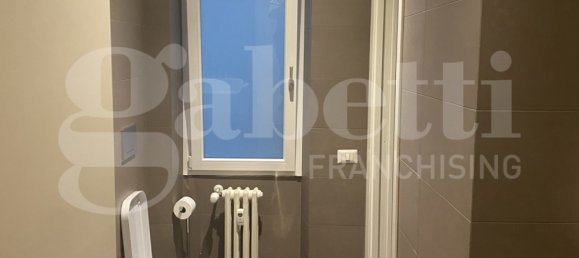 2 bedrooms Apartment in Rome, Italy No. 265072 16