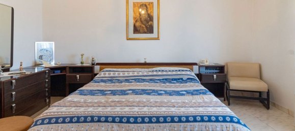 Квартира с 6 комнатами в Рокка Сан Джованни, Италия № 278443 29