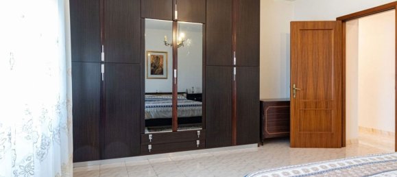 Квартира с 6 комнатами в Рокка Сан Джованни, Италия № 278443 30