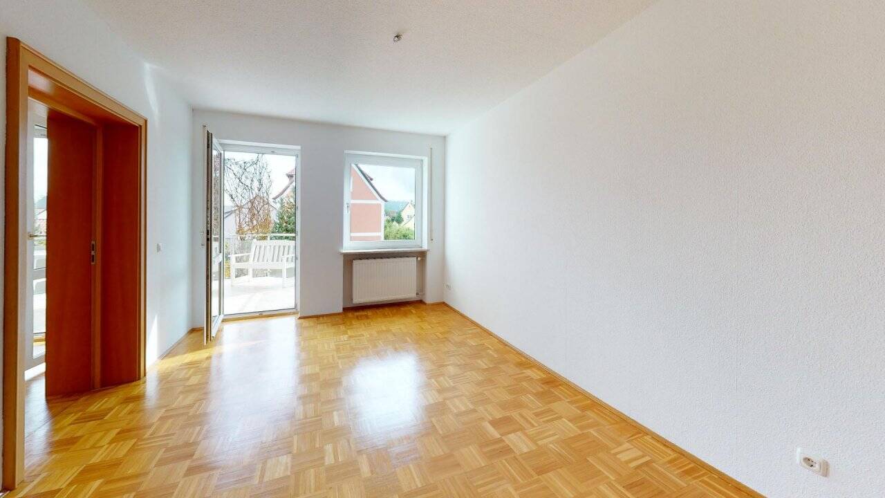 2 Schlafzimmer Wohnung in Weiden in der Oberpfalz, Germany, Nr. 88272