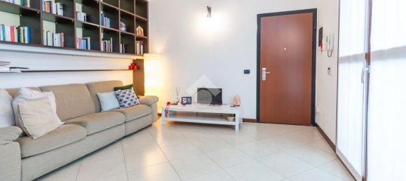 3 chambres Appartement à Rozzano, Italy No. 357891 2