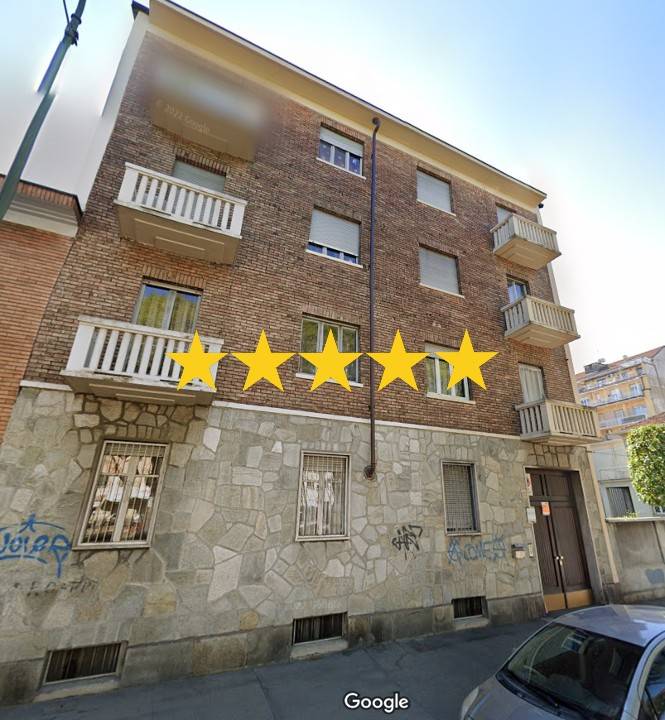 3 bedrooms Apartment in Turin, Italy No. 192303