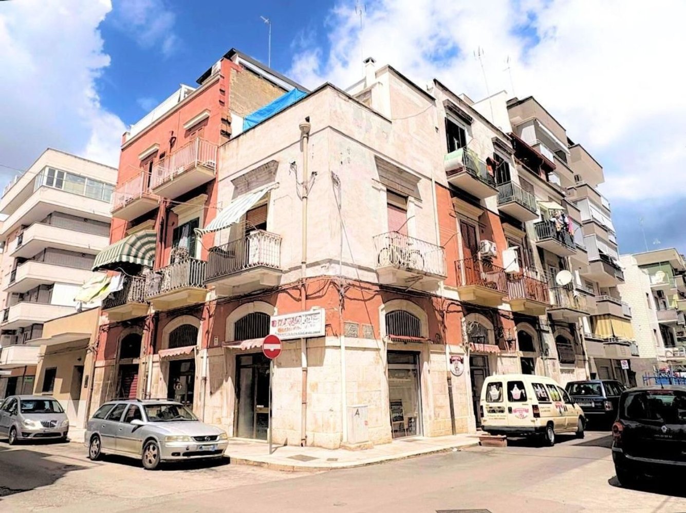 2 rooms Apartment in Barletta, Italy No. 278381