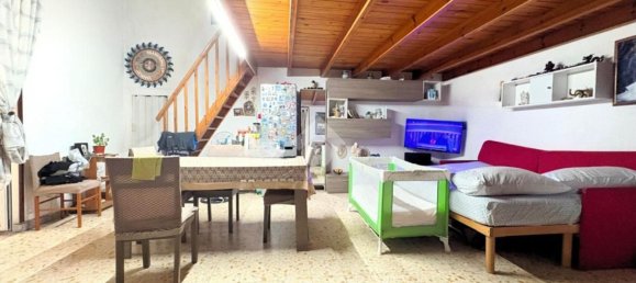 2 rooms Apartment in Barletta, Italy No. 278381 4