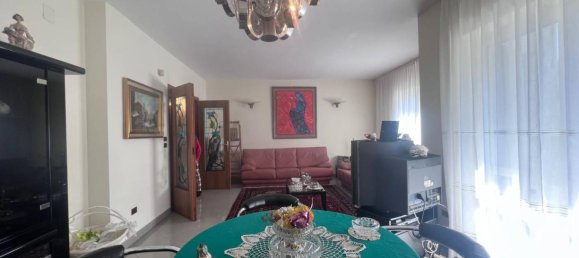 4 غرف نوم فيلا في Marano di Napoli, Italy رقم 342248 8