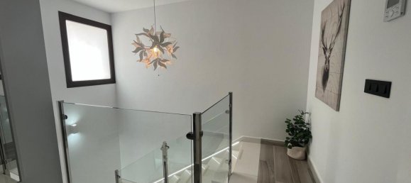 3 Schlafzimmer Haus in Torrevieja, Spain, Nr. 139729 8