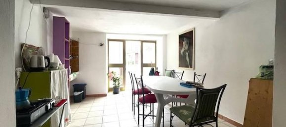 3-Zimmer Wohnung in Malnate, Italy, Nr. 229412 2