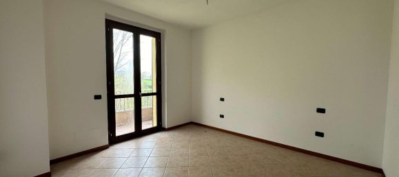 7 rooms House in Nocera Umbra, Italy No. 175710 12
