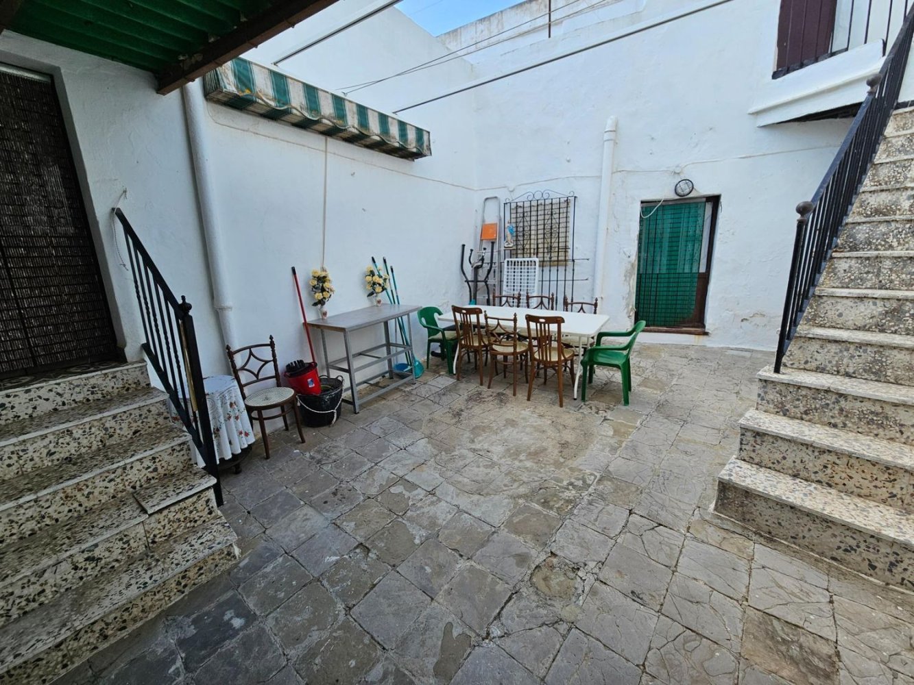 4 bedrooms House in Vejer de la Frontera, Spain No. 233723