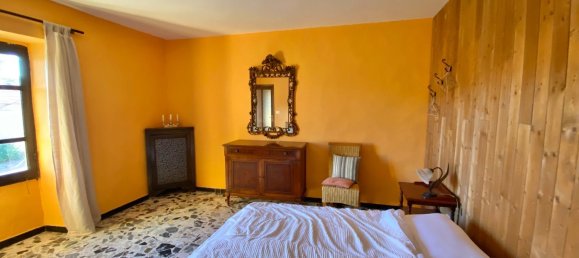 9-Zimmer Haus in Mombarcaro, Italy, Nr. 275916 30