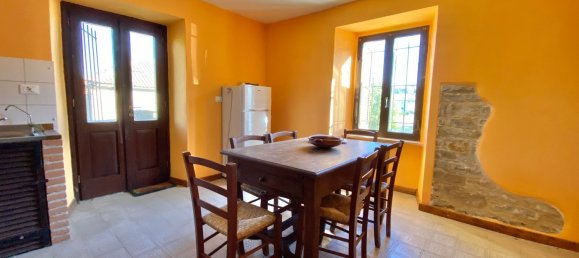 9-Zimmer Haus in Mombarcaro, Italy, Nr. 275916 23