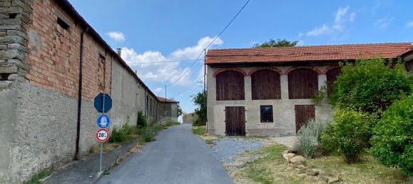 9-Zimmer Haus in Mombarcaro, Italy, Nr. 275916 41