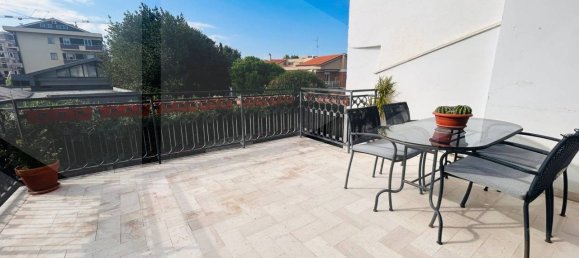 4 rooms House in Termoli, Italy No. 17519 6