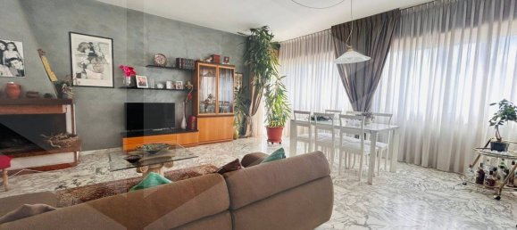 4 rooms House in Termoli, Italy No. 17519 9
