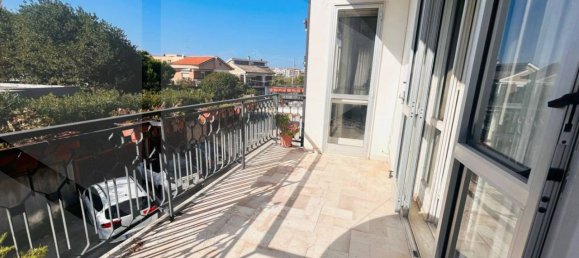 4 rooms House in Termoli, Italy No. 17519 14