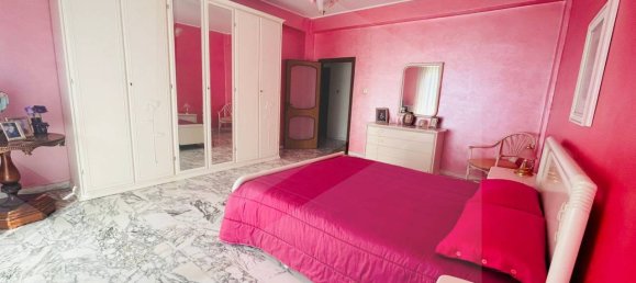 4 rooms House in Termoli, Italy No. 17519 12