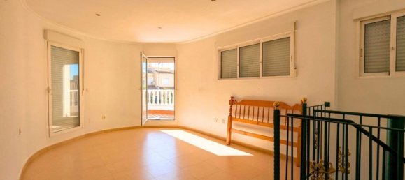 3 bedrooms House in Ciudad Quesada, Spain No. 187958 17