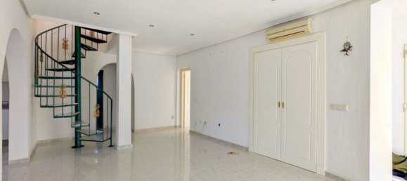 3 bedrooms House in Ciudad Quesada, Spain No. 187958 3